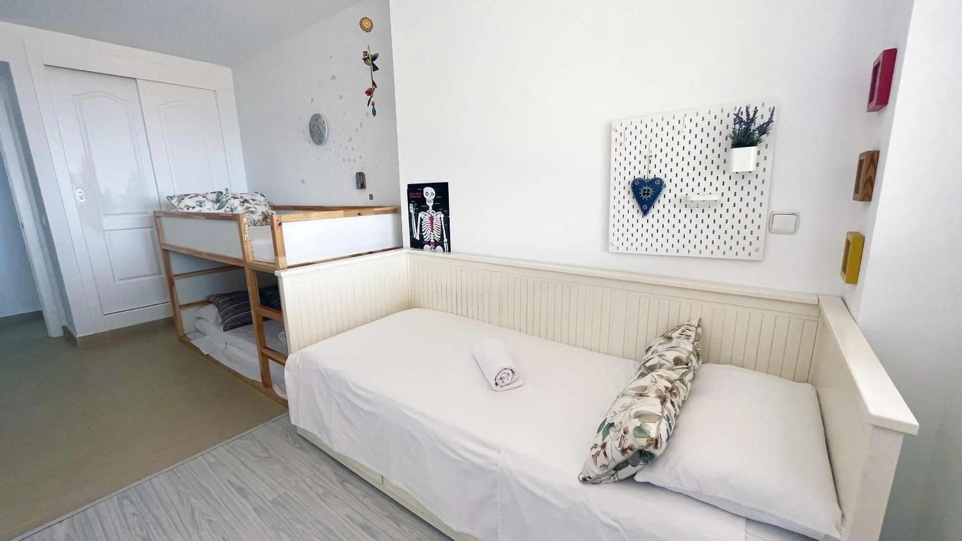 Apartmán Gran Terraza Con Vistas Al Mar Y Piscina Rincón de la Victoria 0*,  Španělsko