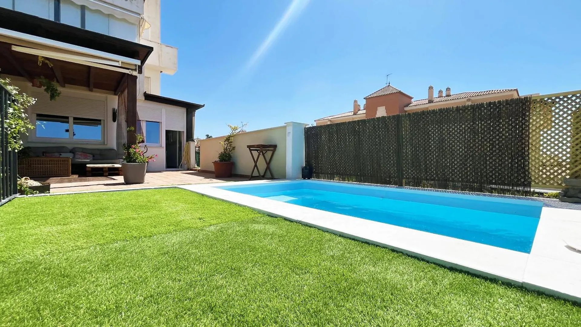 Apartmán Gran Terraza Con Vistas Al Mar Y Piscina Rincón de la Victoria